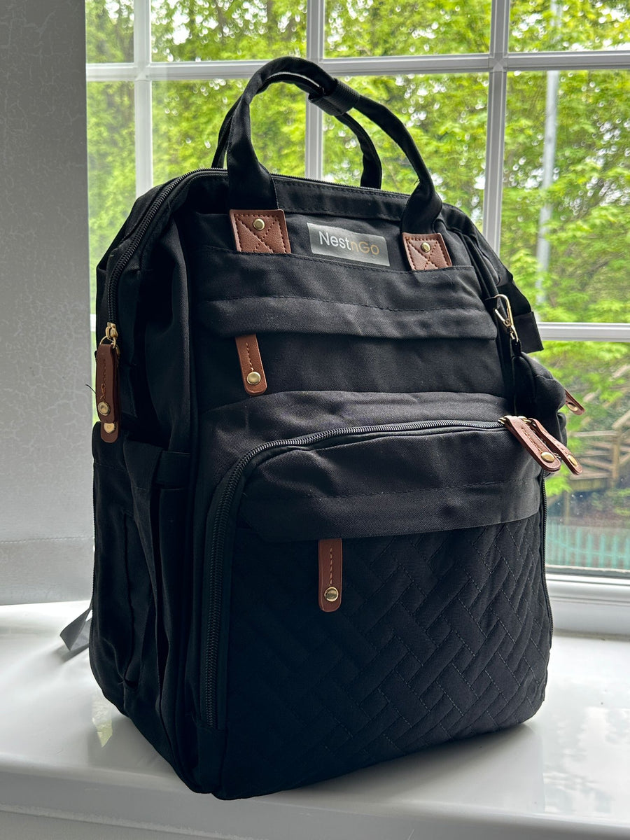 NestnGo changing bag in Charcoal Black